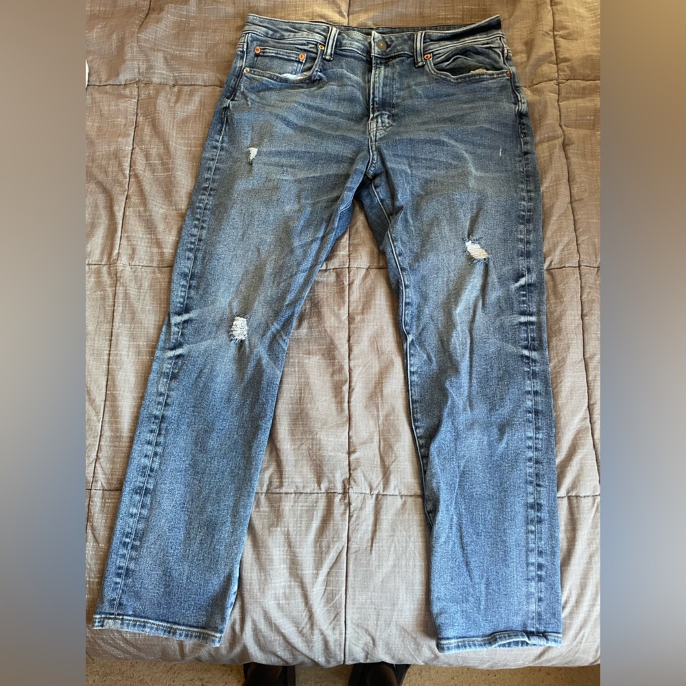 American Eagle “Dad Jean”